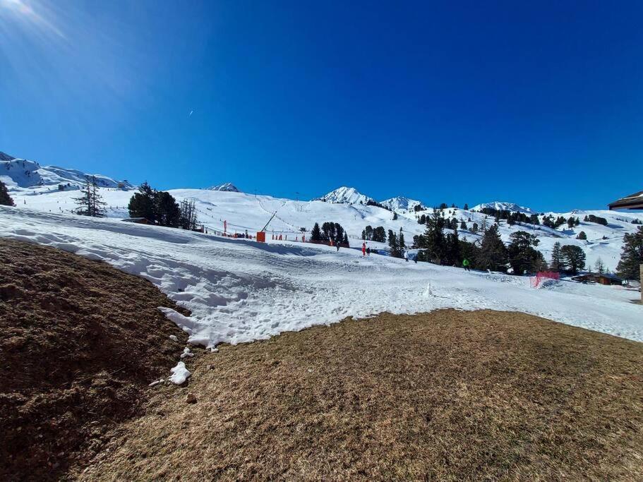 Belle Plagne - 6 Personnes Sur Les Pistes *